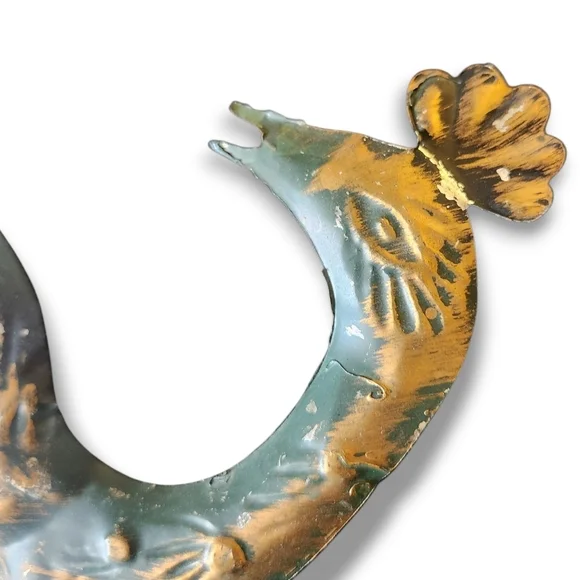 Vintage MCM Wall Decor Tin Peacock PAIR (Made in Hong Kong) Circa 1950-1960s - Picture 4 of 11